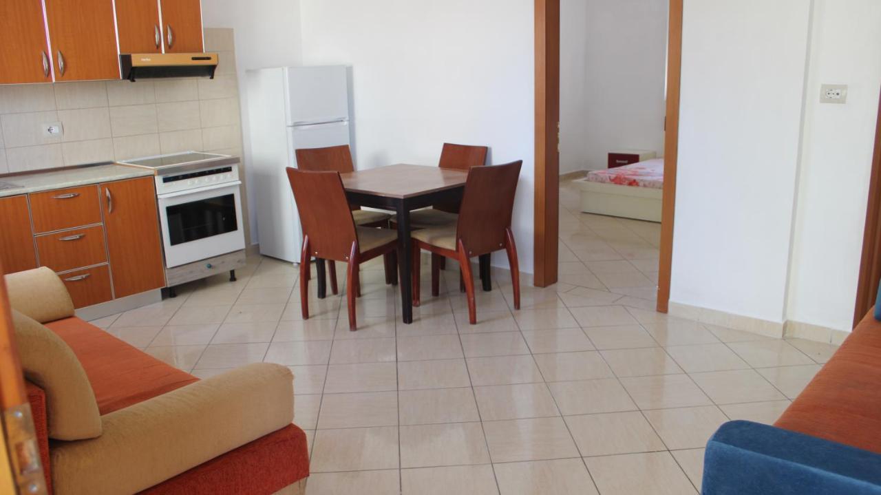 Bledi'S Comfy Apartment In New Blvd / Free Parking Tirana Esterno foto